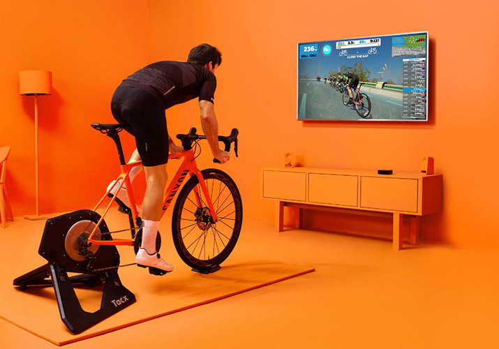 Zwift – wspaniały pomocnik na zimowy sezon