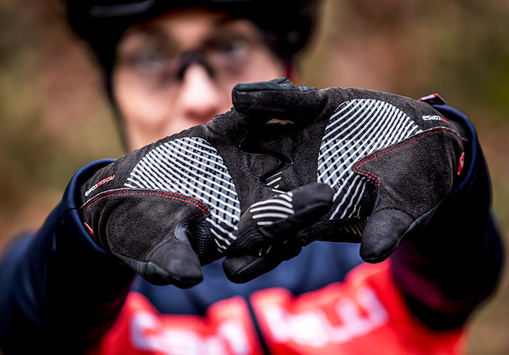 Aby Twoje palce nie zamarzły padczas jazdy