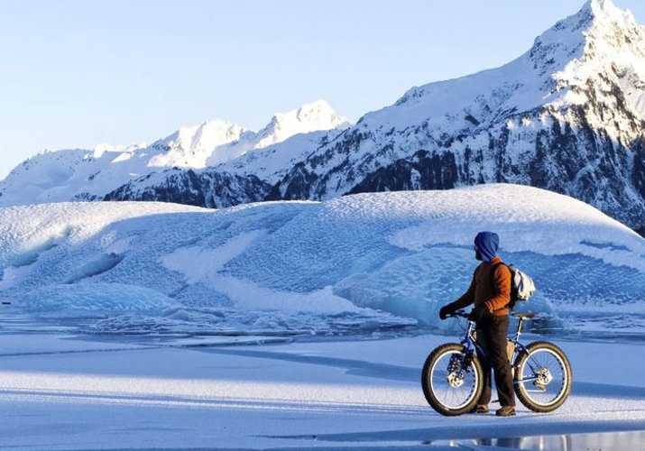 5 powodów, dla których nie warto odkładać roweru na zimę