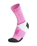 COMPRESSPORT Kolarskie klasyczne skarpetki - ULTRA TRAIL SOCKS V2.0 - różowy