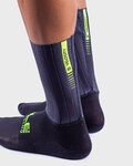 ALÉ Kolarskie klasyczne skarpetki - AERO WOOL H16 - czarny