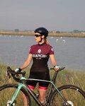 BIANCHI MILANO Krótkie spodnie kolarskie bez szelek - AVOLA LADY - czarny/różowy