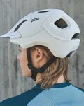 POC Kask kolarski - AXION - biały