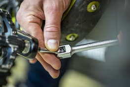 UNIOR klucz - TORQUE WRENCH - srebrny