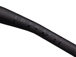 PRO rączki kierownicy - THARSIS FLAT CARBON 720mm - czarny