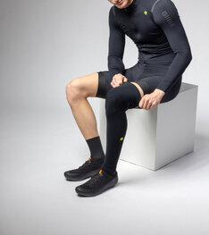 ALÉ Kolarskie ochraniacze na ręce - TERMICO - czarny