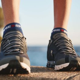 COMPRESSPORT Kolarskie skarpetki do kostki - PRO RACING 4.0 RUN - niebieski