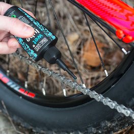 MUC-OFF smar - WET WEATHER LUBE